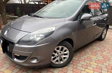 Минивэн Renault Scenic 2011 в Смеле