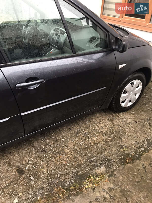 Минивэн Renault Scenic 2008 в 