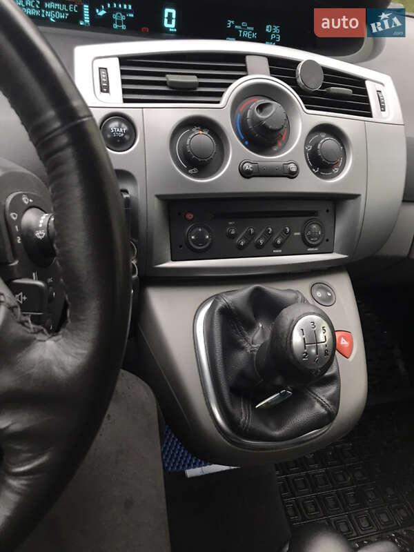 Мінівен Renault Scenic 2008 в Вараші