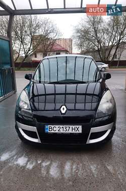 Мінівен Renault Scenic 2011 в Львові