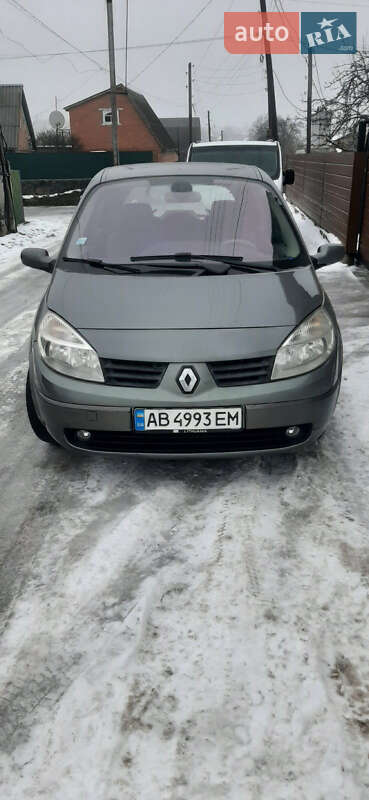 Хэтчбек Renault Scenic 2003 в 