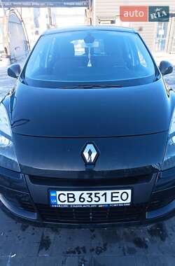 Минивэн Renault Scenic 2010 в Чернигове