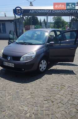 Минивэн Renault Scenic 2005 в 