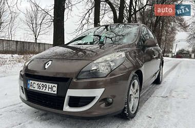 Минивэн Renault Scenic 2011 в Мене