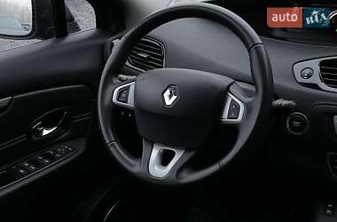 Минивэн Renault Scenic 2012 в Ровно