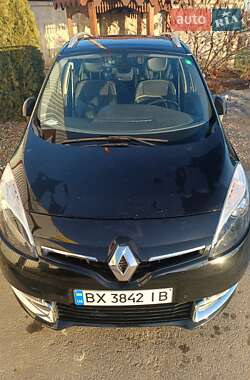 Мінівен Renault Scenic 2015 в Дунаївцях