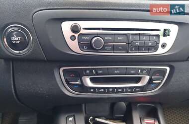 Минивэн Renault Scenic 2013 в 