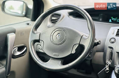 Минивэн Renault Scenic 2005 в Харькове