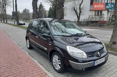 Минивэн Renault Scenic 2005 в Могилев-Подольске