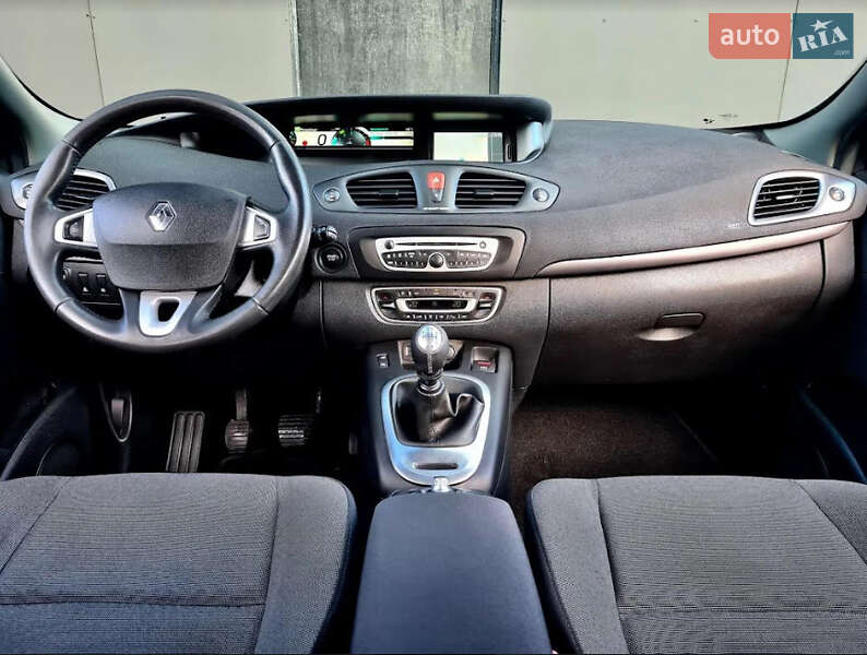 Минивэн Renault Scenic 2011 в Виннице