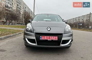 Минивэн Renault Scenic 2011 в Харькове