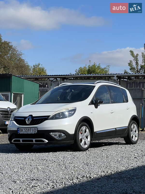 Мінівен Renault Scenic 2015 в Рівному