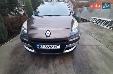 Мінівен Renault Scenic 2010 в Полтаві