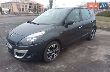 Мінівен Renault Scenic 2010 в Чернігові