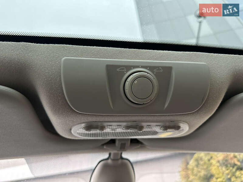Минивэн Renault Scenic 2007 в Киеве
