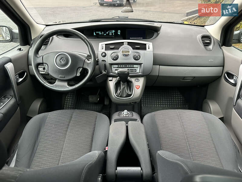 Минивэн Renault Scenic 2007 в Киеве