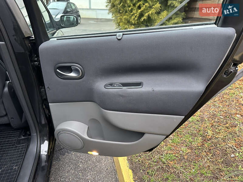 Минивэн Renault Scenic 2007 в Киеве