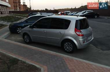 Минивэн Renault Scenic 2006 в Умани