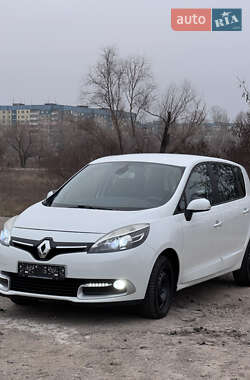 Мінівен Renault Scenic 2014 в Дніпрі