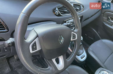 Минивэн Renault Scenic 2012 в Каменец-Подольском