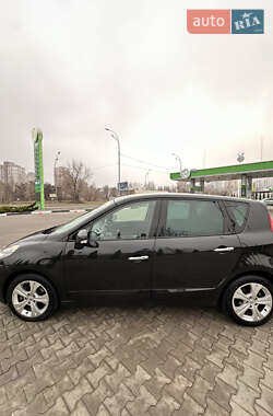 Мінівен Renault Scenic 2009 в Києві