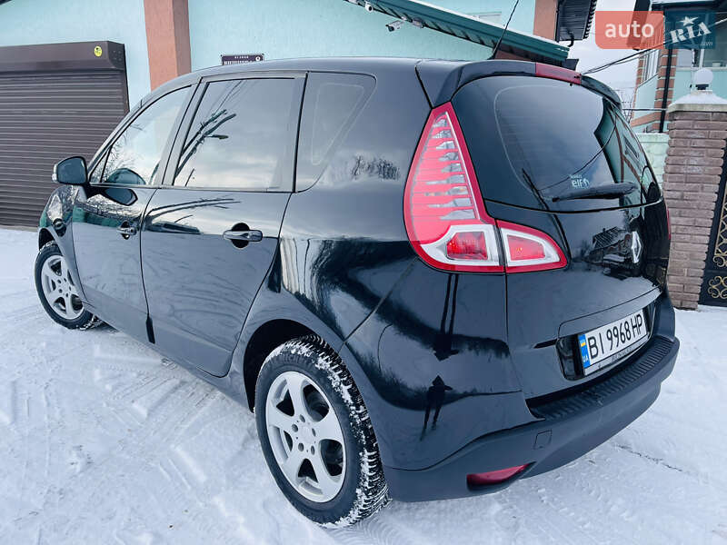 Минивэн Renault Scenic 2011 в Полтаве