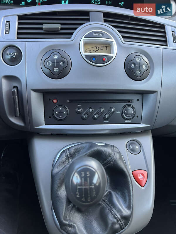 Минивэн Renault Scenic 2007 в Днепре фото 8 Минивэн Renault Scenic 2007 в Днепре