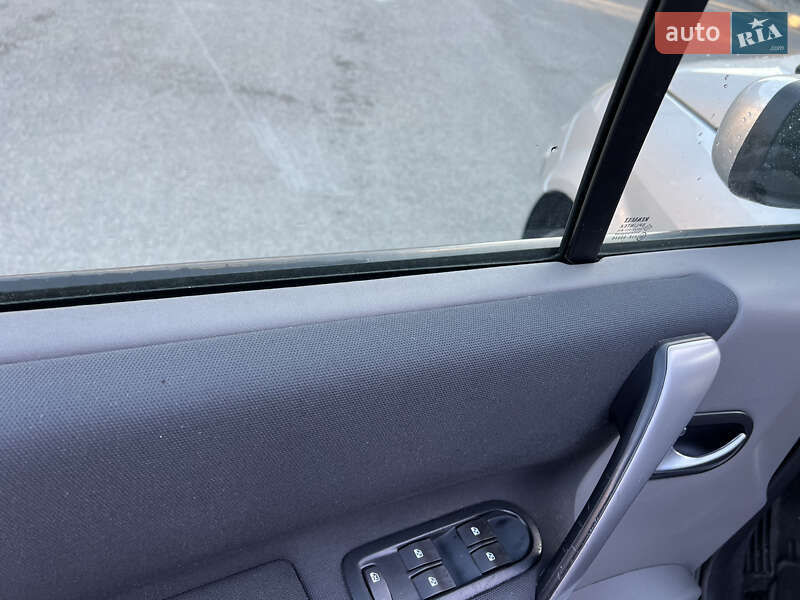 Минивэн Renault Scenic 2007 в Днепре фото 18 Минивэн Renault Scenic 2007 в Днепре