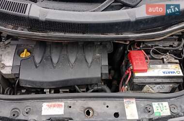 Минивэн Renault Scenic 2006 в 