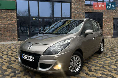 Мінівен Renault Scenic 2010 в Кременчуці