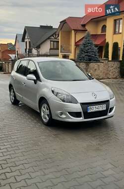 Мінівен Renault Scenic 2009 в Тернополі