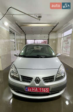 Мінівен Renault Scenic 2008 в Ірпені