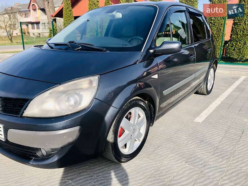 Минивэн Renault Scenic 2007 в Старичах