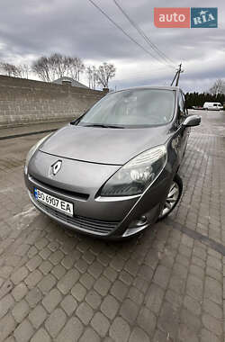 Минивэн Renault Scenic 2010 в Тернополе