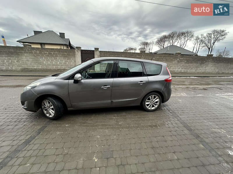 Минивэн Renault Scenic 2010 в Тернополе