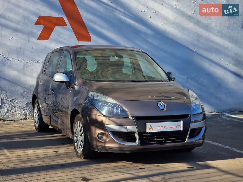 Минивэн Renault Scenic 2010 в Одессе