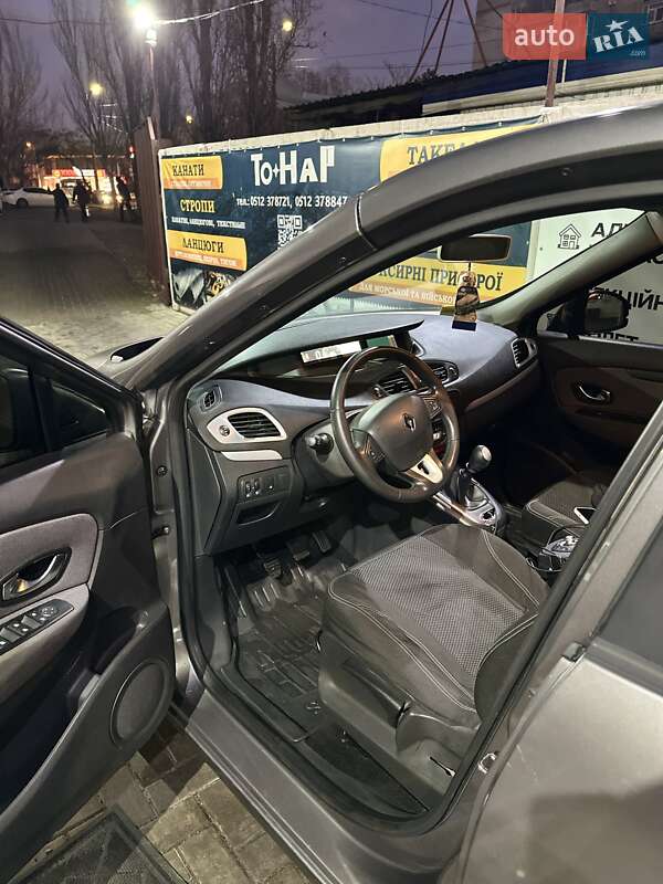 Минивэн Renault Scenic 2011 в Еланце