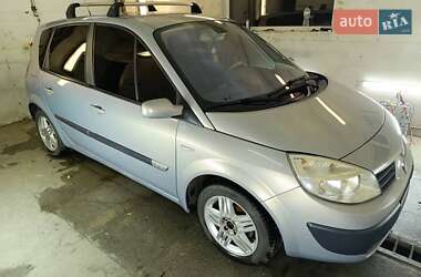 Минивэн Renault Scenic 2003 в Знаменке