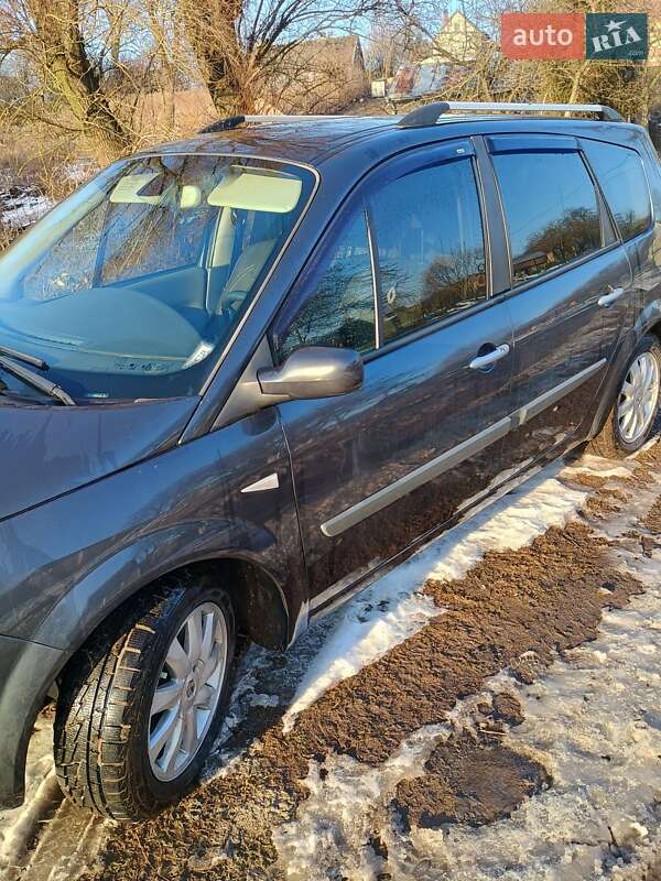 Минивэн Renault Scenic 2007 в Городке