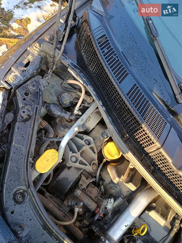 Минивэн Renault Scenic 2007 в Городке