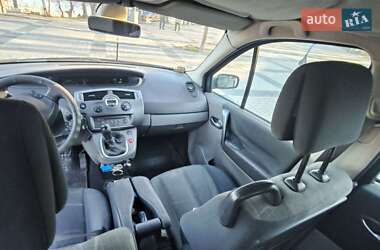 Мінівен Renault Scenic 2005 в Одесі