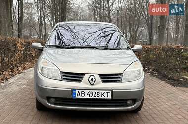 Мінівен Renault Scenic 2003 в Києві