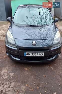 Мінівен Renault Scenic 2010 в Запоріжжі