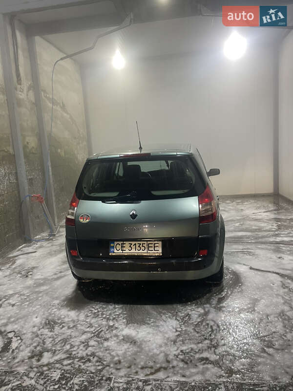Минивэн Renault Scenic 2006 в Вижнице