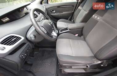 Минивэн Renault Scenic 2012 в Киеве