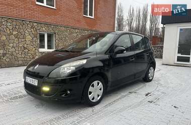 Минивэн Renault Scenic 2010 в Жмеринке