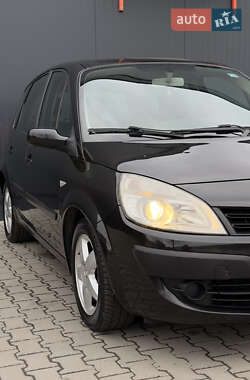 Мінівен Renault Scenic 2008 в Мукачевому