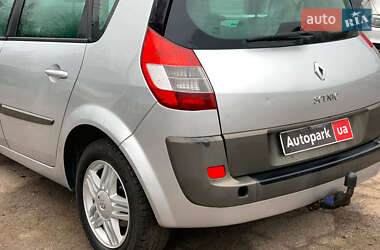 Минивэн Renault Scenic 2006 в 