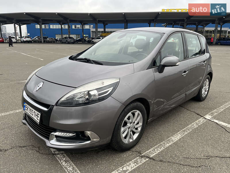 Renault Scenic 2012