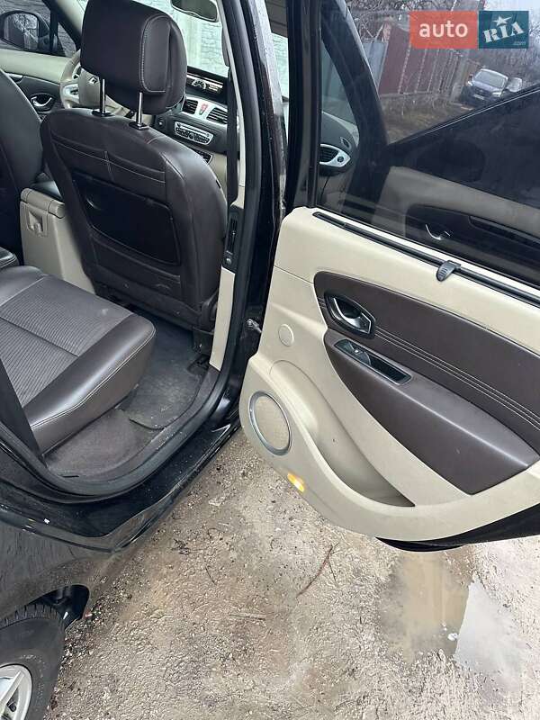 Минивэн Renault Scenic 2010 в Новых Санжарах фото 14 Минивэн Renault Scenic 2010 в Новых Санжарах